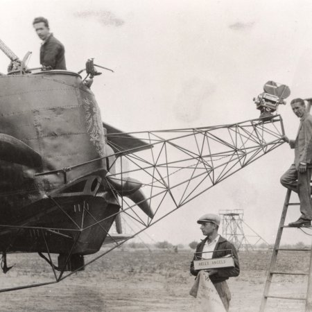 10 German Bomber On Hell S Angels Phil Jones With Toolbo