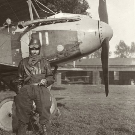 068 Albatros With Pilot In Flight Gear