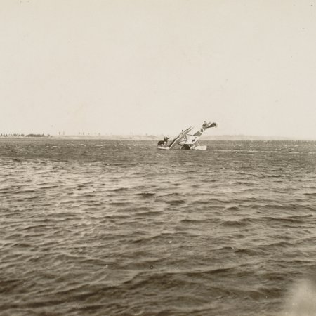 083 Friedrichschafen 1448 Seaplane Crash Into Sea