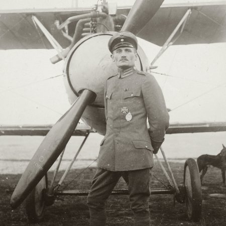 152 German Officer With Albatros