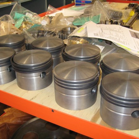 RAf 1 A New Cast Iron Pistons