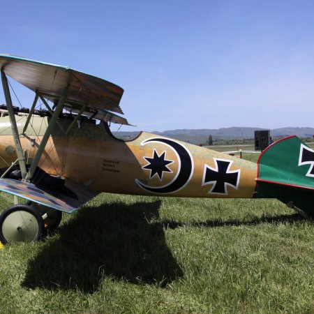 TVAL Remembrance Day Airshow