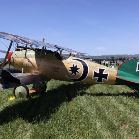 TVAL Remembrance Day Airshow