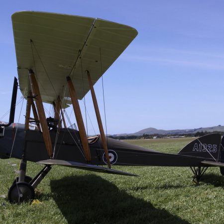 TVAL Remembrance Day Airshow