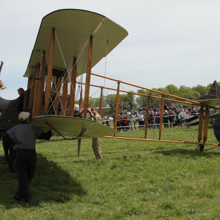 TVAL Remembrance Day Airshow