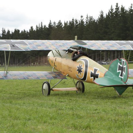 TVAL Remembrance Day Airshow