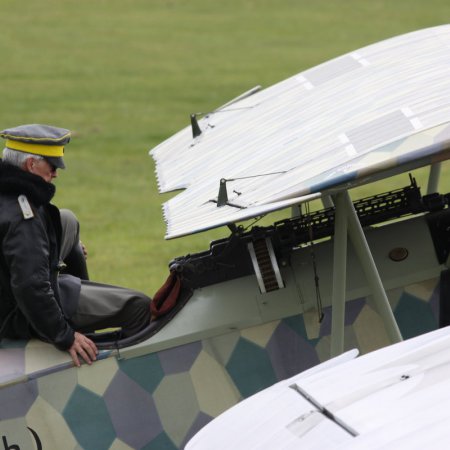 TVAL Remembrance Day Airshow