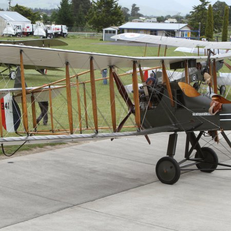 TVAL Remembrance Day Airshow