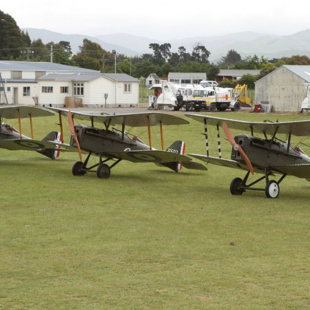 TVAL Remembrance Day Airshow